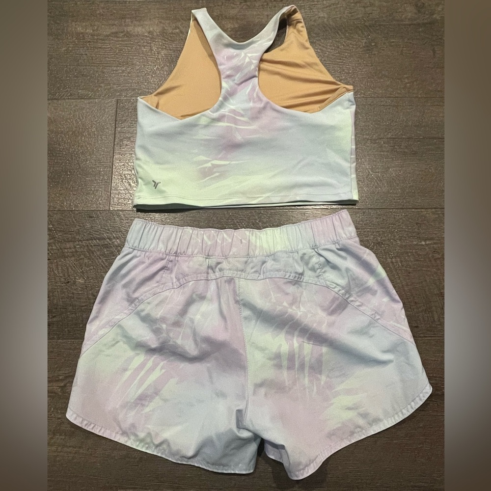 Old Navy Active Girls Pastel Powersoft Tank Top and Shorts Athletic Set Size L - Picture 2 of 5